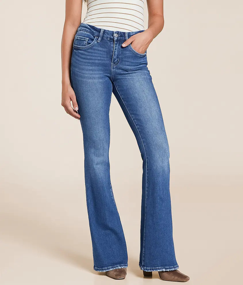 Bella Mid-Rise Flare Stretch Jean | Buckle