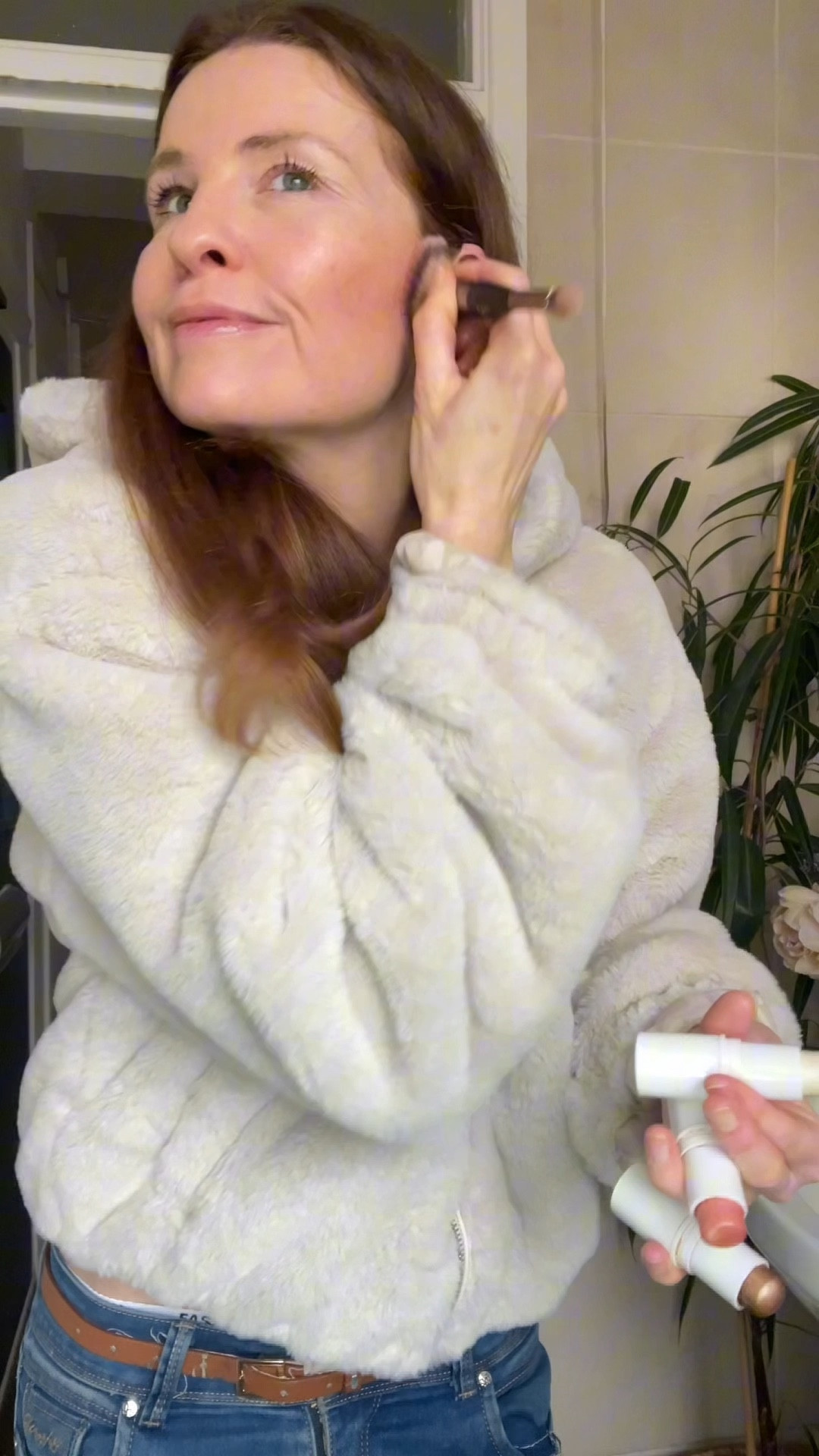 This trio contours , colours and glows ! The perfect trio for the glow and so easy to apply ! #makeup 

#LTKbeauty #LTKdatenight #LTKgiftguide