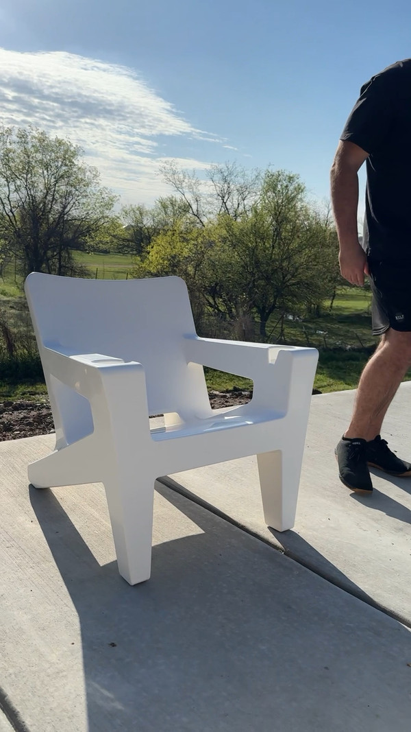 New pool/deck chairs from Tupelo Goods!