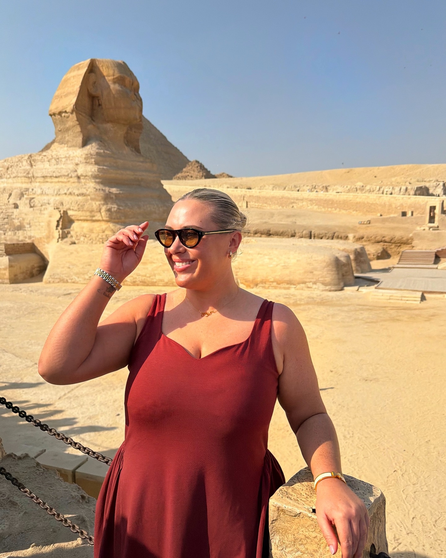 4500 years later 🇪🇬 

Seeing this in real life just WOW. I couldn’t believe it would be this insane. @thepyramidsofgiza.official 

We had the most exquisite meal with the view of the great Egyptian pyramids at @khufusrestaurant 📍 I’d highly recommend 10/10! 

I can’t believe you can experience seeing the pyramids and sphinx for £12! They have the best set up with hop on/hop off air condition buses too to avoid the heat and the waiting around. 

This is a MUST see when you are in Giza! 🌍 

Ps swipe to the end for a surprise 🤣

#exploreegypt #pyramids #pyramidsofgiza #pyramidsegypt #acienthistory #egypt #visitegypt #resturantsegypt #travel #travelegypt