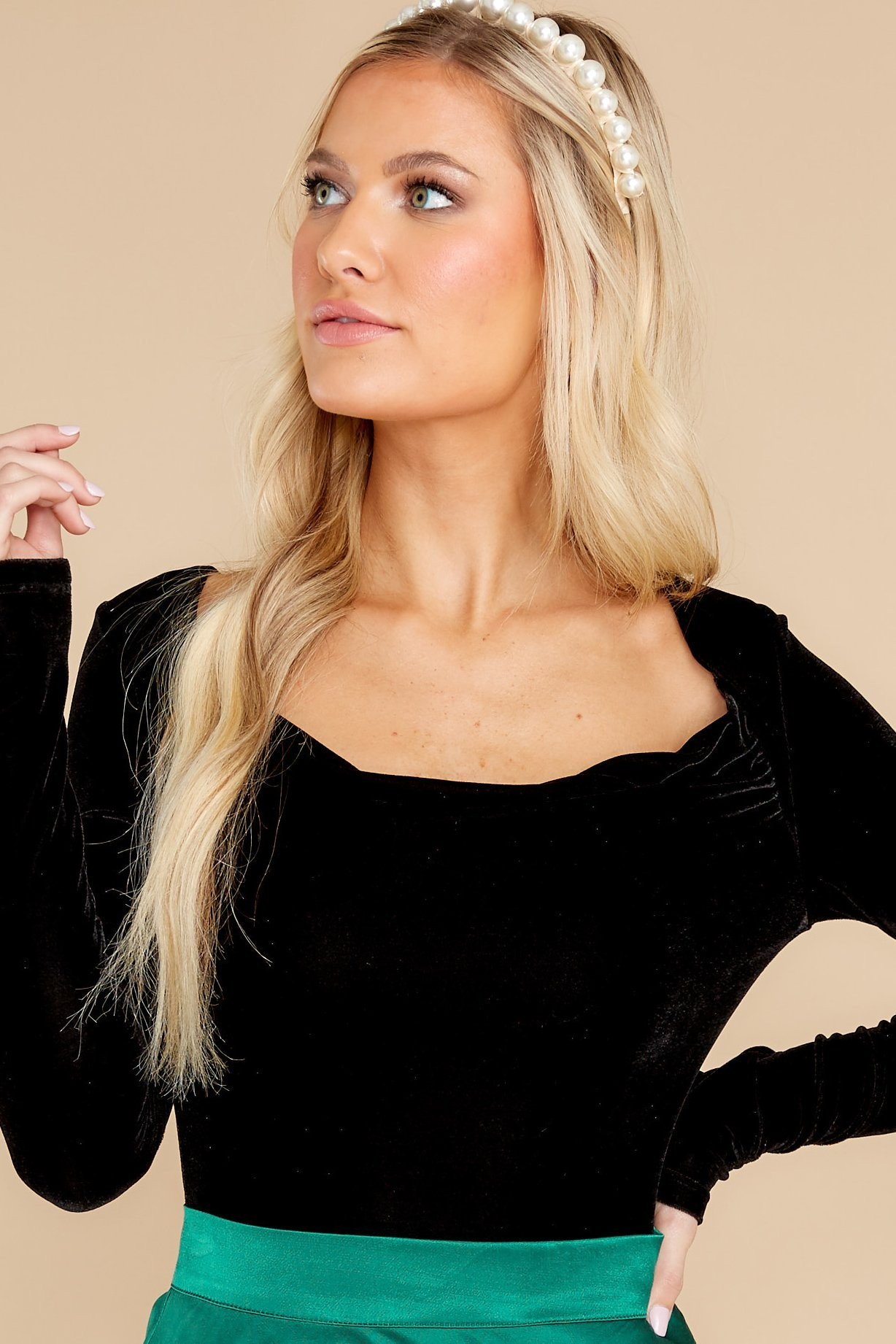 Pick The Mood Black Bodysuit | Red Dress 