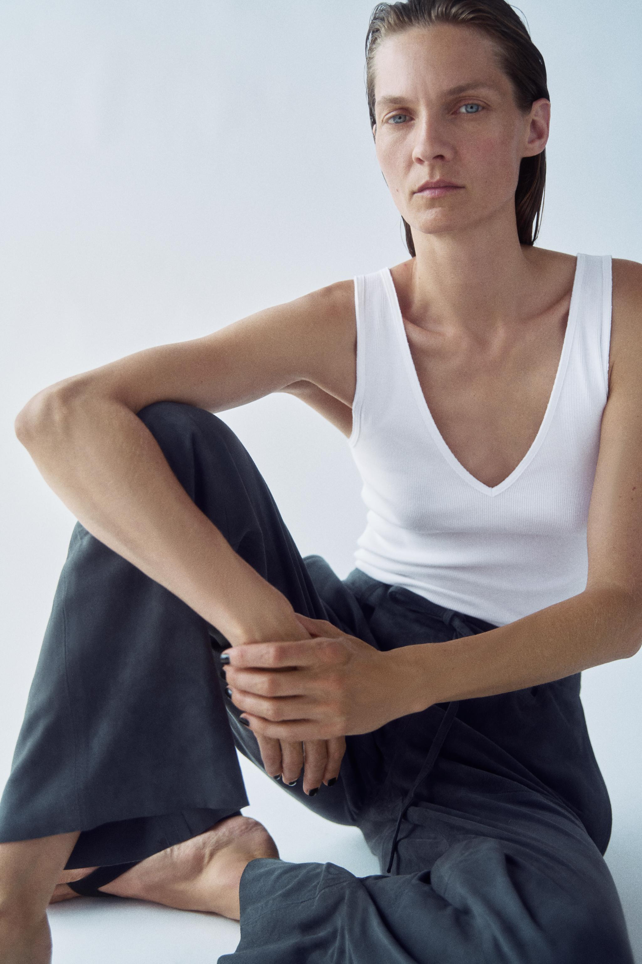 RIB V-NECK TOP | Zara US