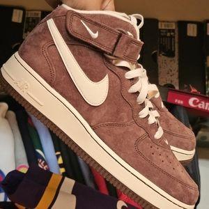 Nike Mid air force 1 chocolate 🍫 | Poshmark