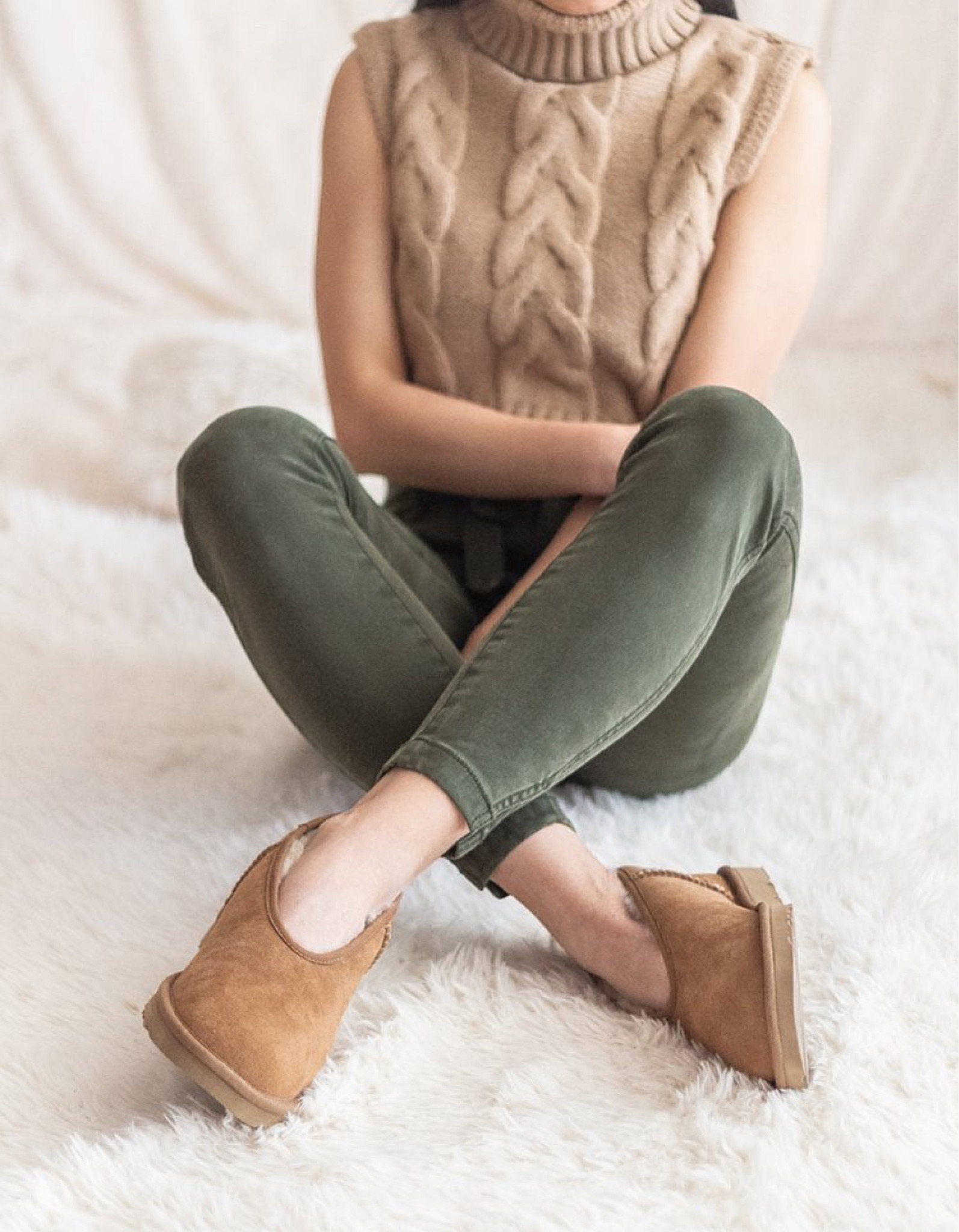 UGG’s lowest profile (yet) classic boot, the Classic Micro Mini, is now on a moderate sale online 

#LTKshoecrush #LTKFind #LTKsalealert