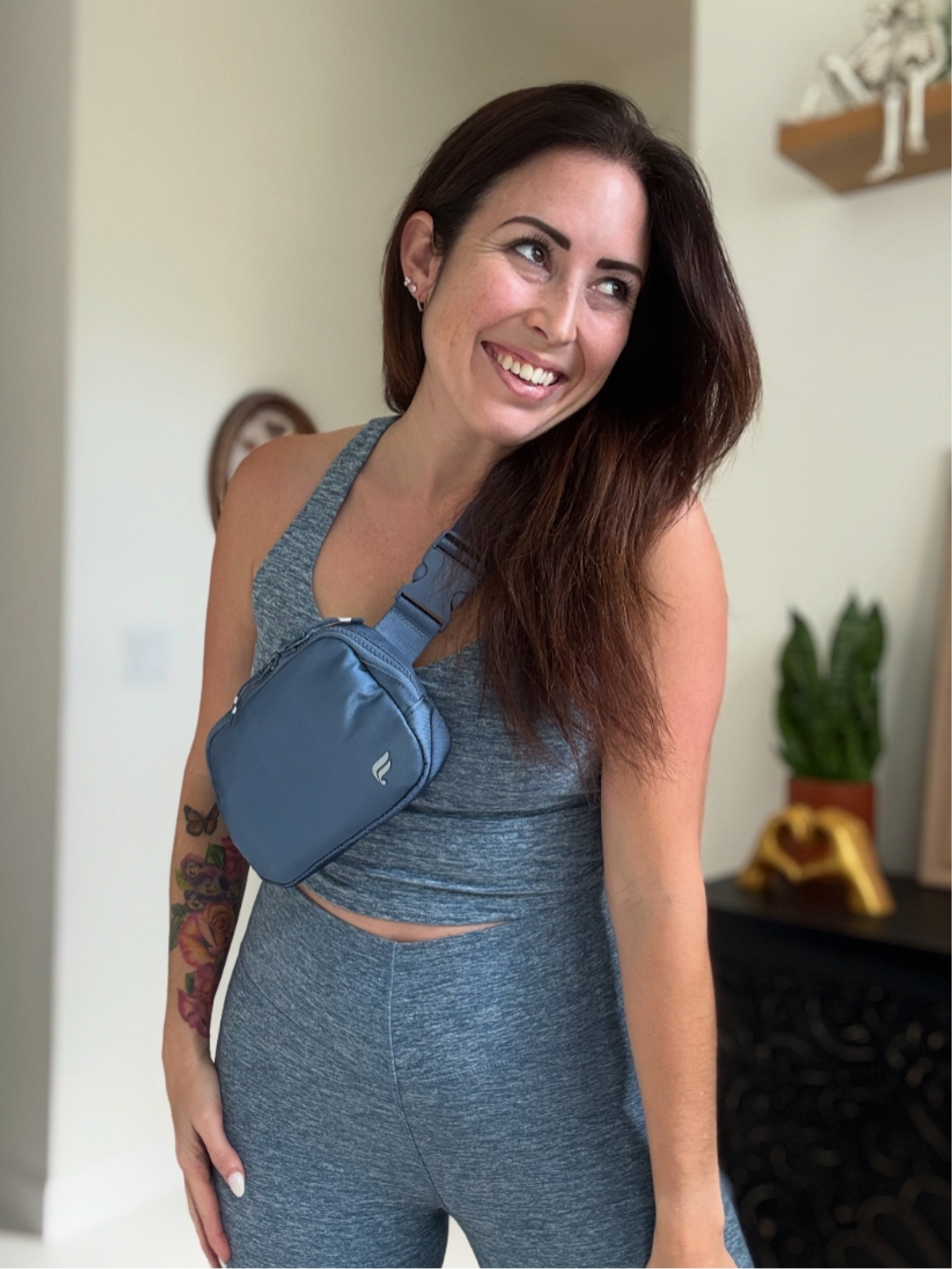 Friday fabletics vibes 💙

#LTKFitness #LTKActive #LTKMidsize