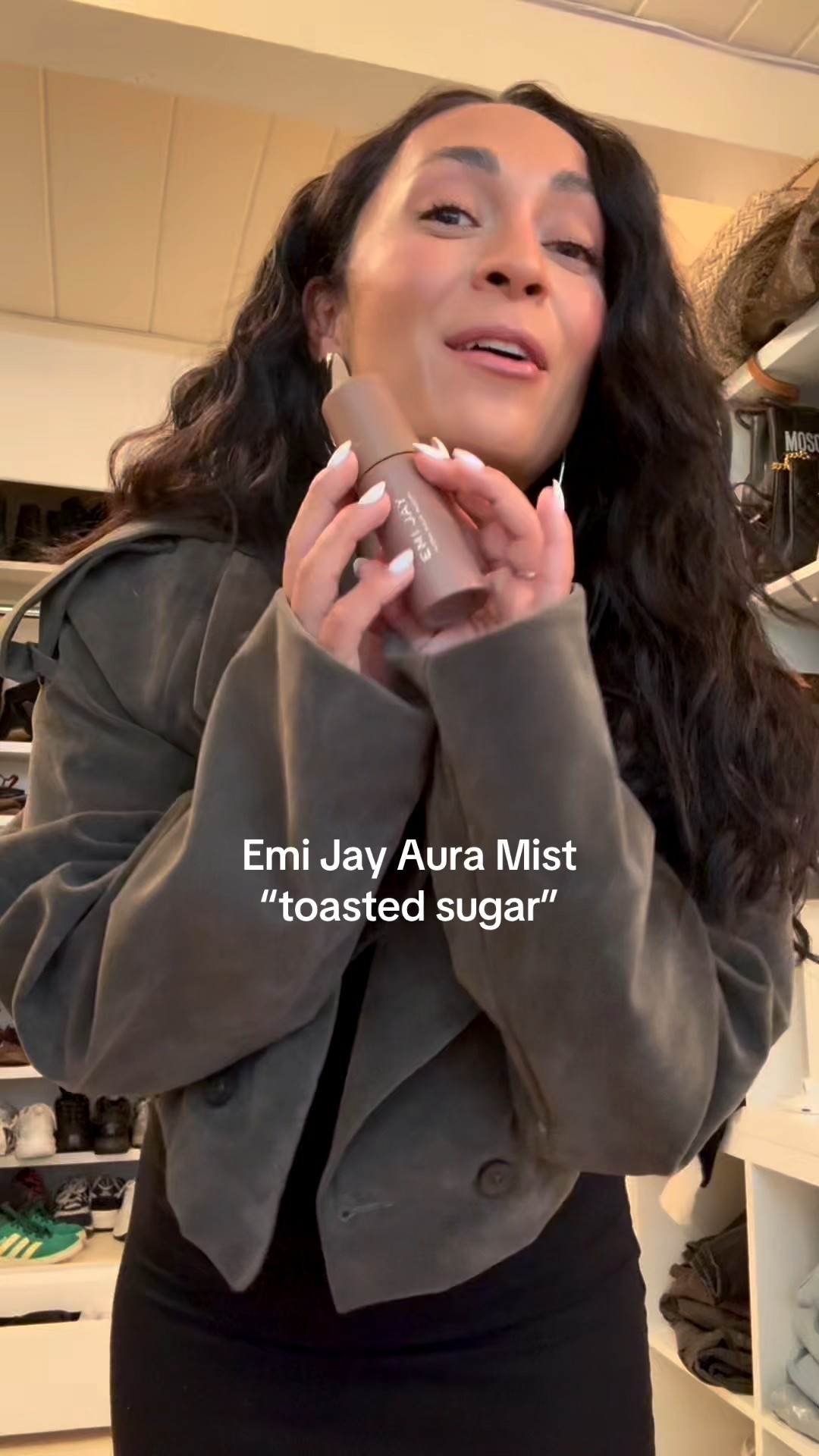 EMI JAY TOASTED SUGAR AURA MIST: When your hair smells this good… you don’t need perfume 👀 #EmiJay #ToastedSugar


#LTKBeauty