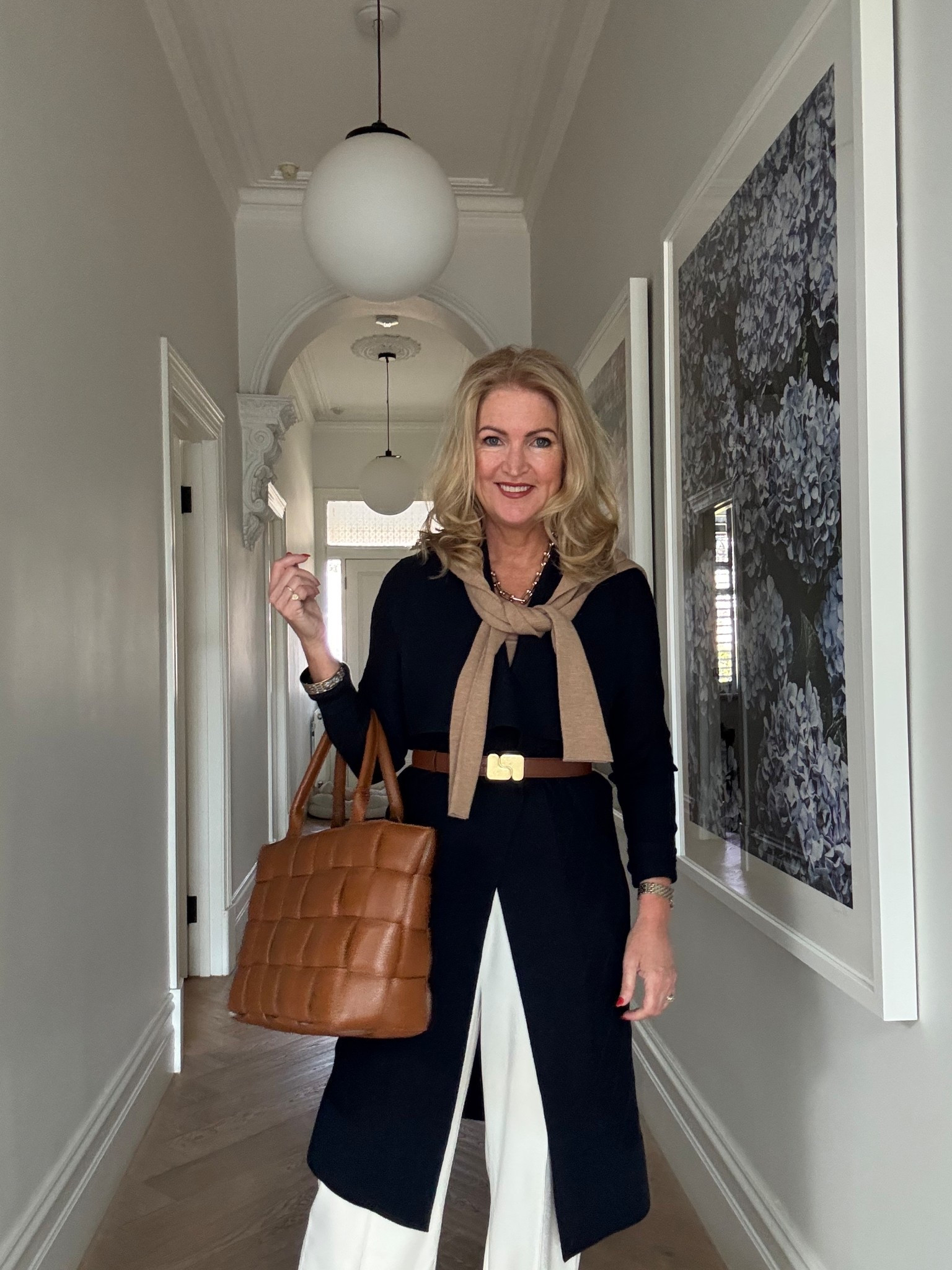 Love navy and white for this classic lookk

#LTKActive #LTKTravel #LTKHome