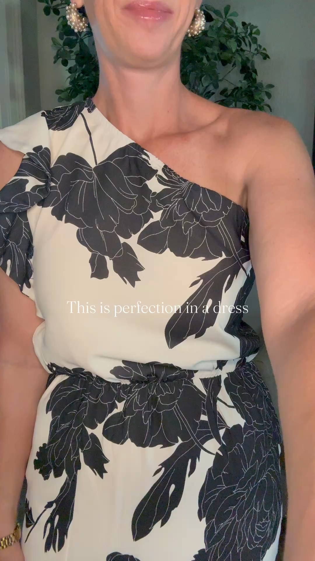 This dress from Amazon is under $25.00 but looks like a million bucks 😍 I’m wearing a small.

#LTKootd #LTKgrwm #LTKOver40