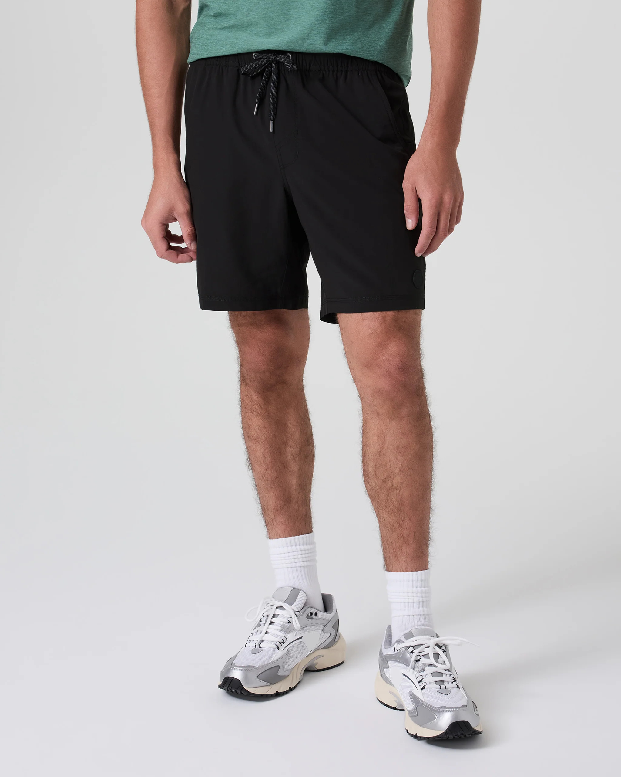Kore Short Lined 7" | Men's Black Tonal Athletic Shorts | Vuori | Vuori Clothing (US & Canada)