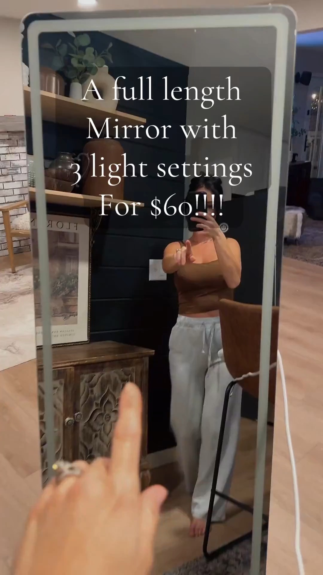 A full length LED mirror that gives the best lighting!!

#LTKHome #LTKFindsUnder100 #LTKGiftGuide