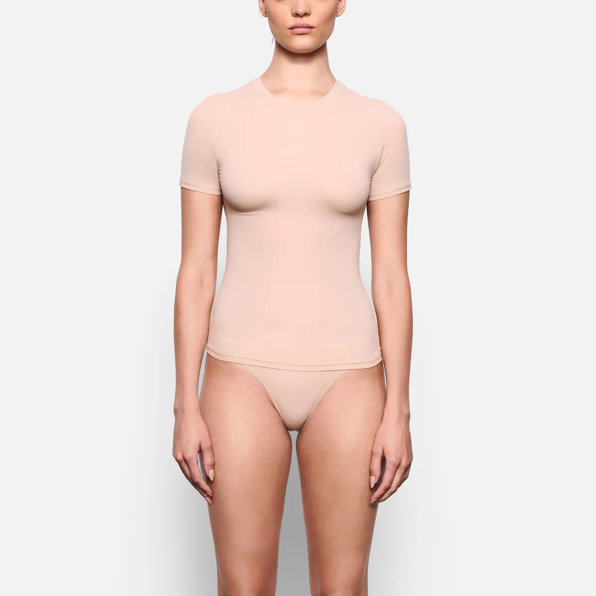 FITS EVERYBODY T-SHIRT | MICA | SKIMS (US)