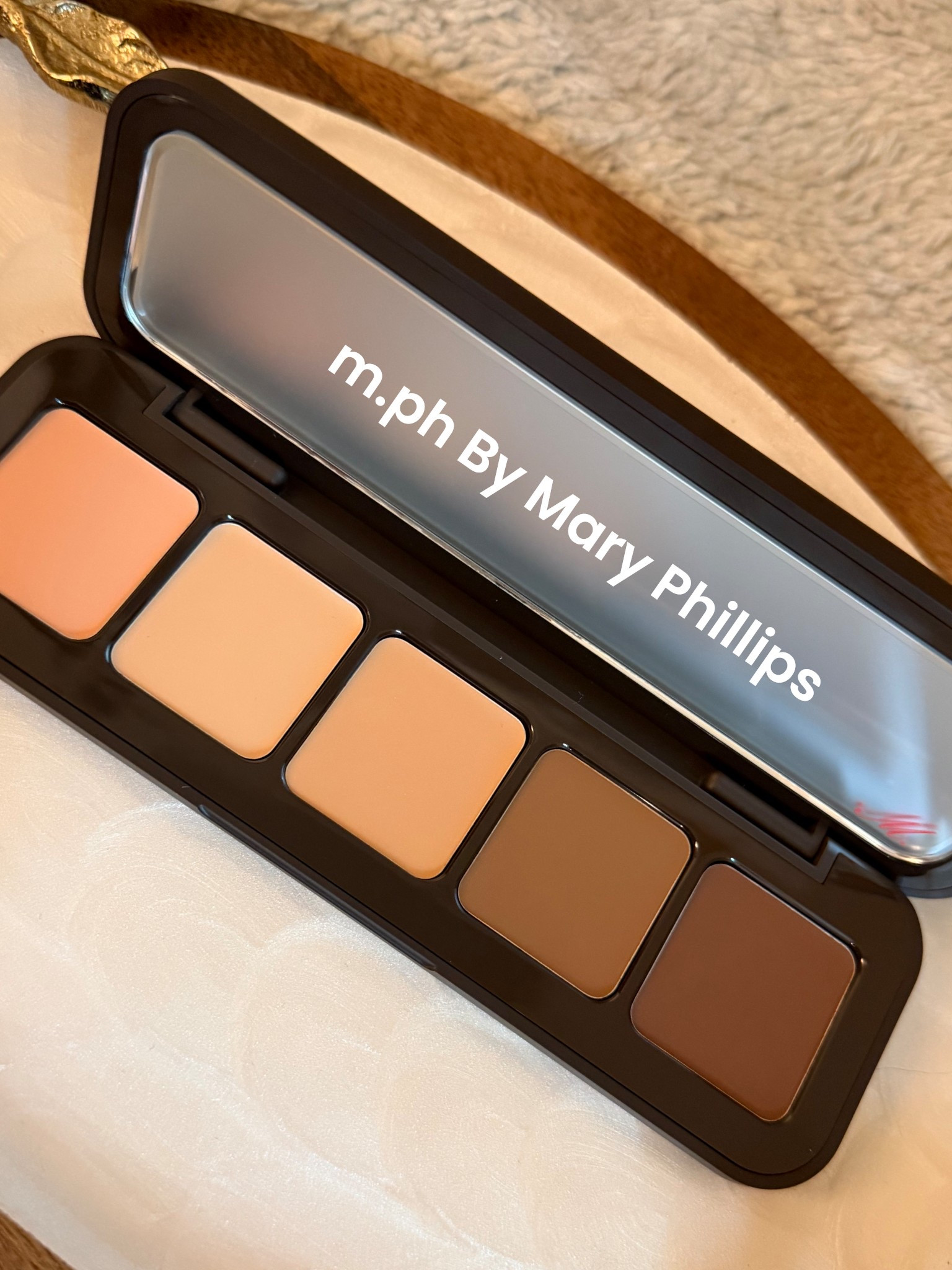 Never have I ever been so impressed by a new makeup launch as I have been with 
m.ph By Mary Phillips ❤️

#LTKBeauty