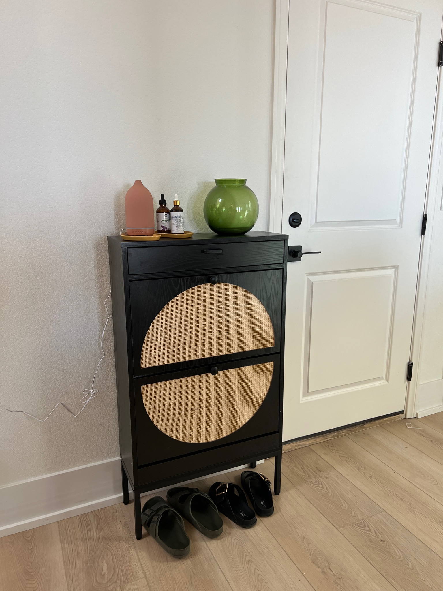 First little decor moment downstairs 💕

#LTKhome #LTKsalealert