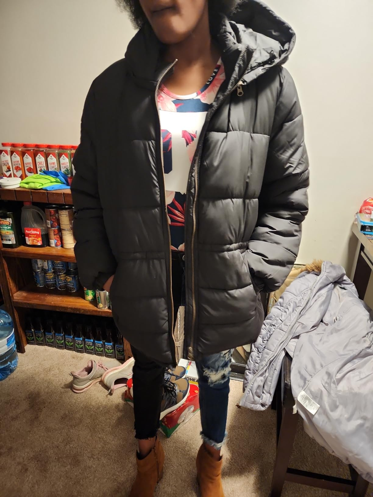 Amazon Essentials Women's Heavyweight Quilted Hooded Puffer Winter Jacket with Adjustable Waist | Amazon (US)