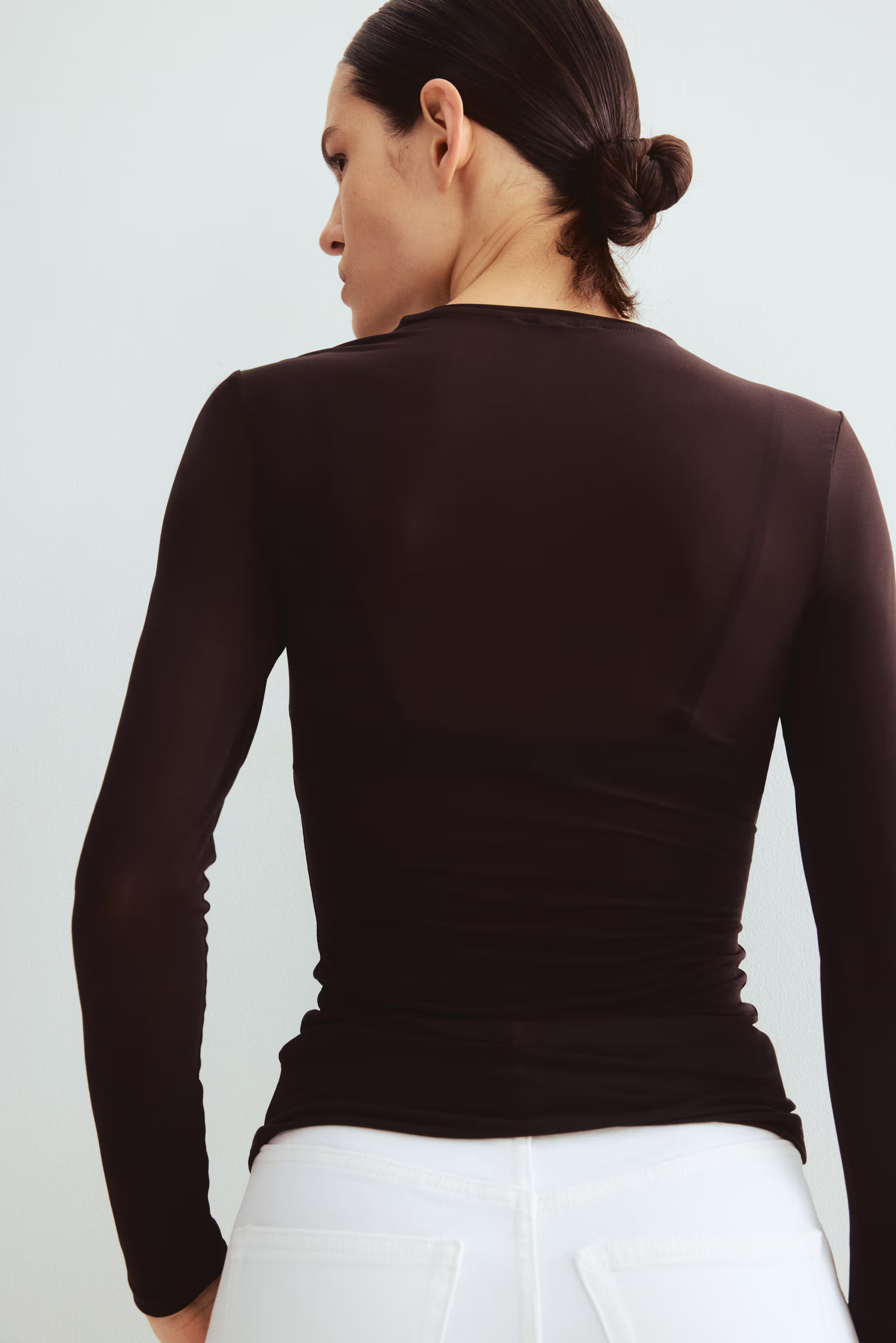 Fitted top | H&M (UK, MY, IN, SG, PH, TW, HK)