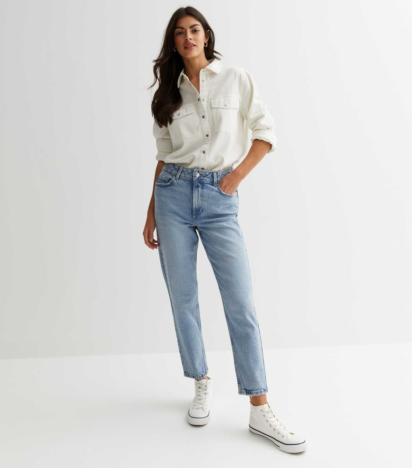 Blue Vintage Wash Waist Enhance Tori Mom Jeans
						
						Add to Saved Items
						Remove from ... | New Look (UK)