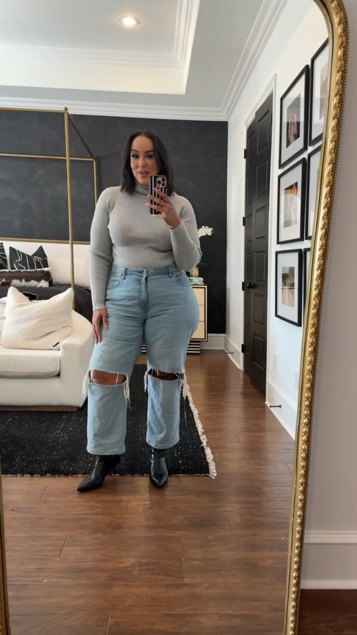 My favorite 90s relaxed jeans from Abercrombie! I’m wearing size 34 👖

#LTKPlusSize #LTKStyleTip #LTKWorkwear