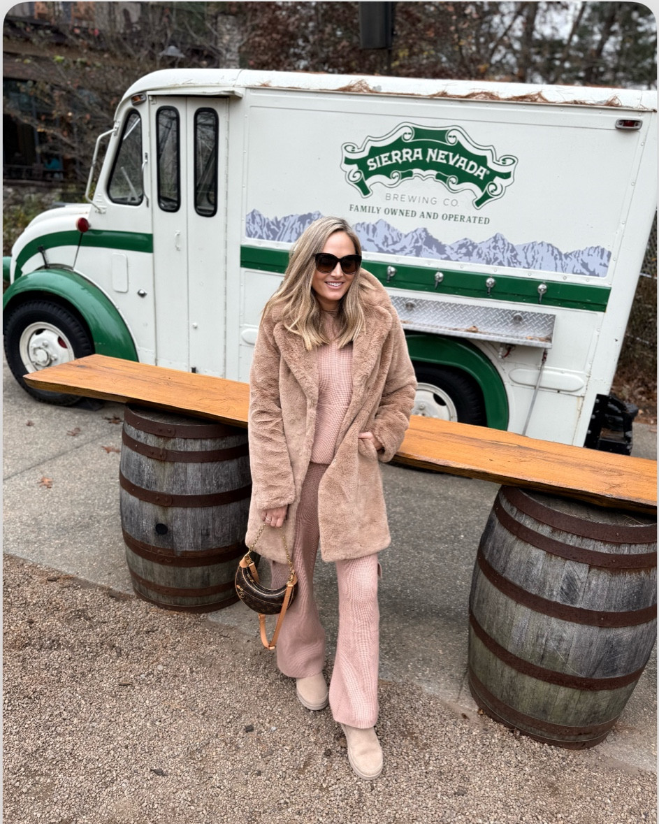 Cozy travel outfit that I’m loving from Amazon. I guess I small in this sweater and also a small in his gorgeous fur jacket. The softest coat you’ll ever feel. This was the perfect travel often.

#LTKOver40 #LTKGiftGuide #LTKHoliday
