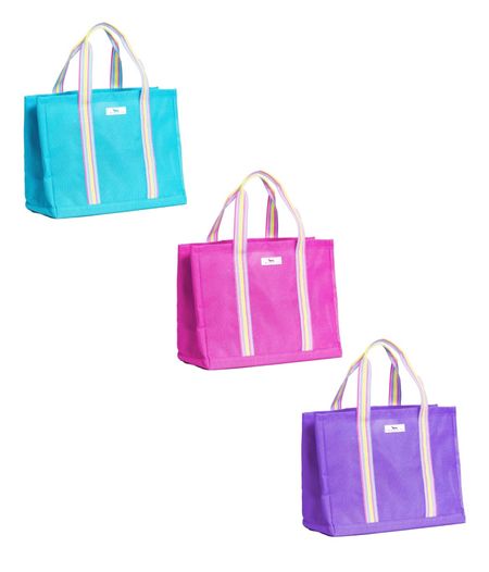 Tote-tally spring 🩵🩷💜
… saw and loved the colors of this cute tote. Could be perfect for Mother’s Day, teacher appreciation and grad gifting options!