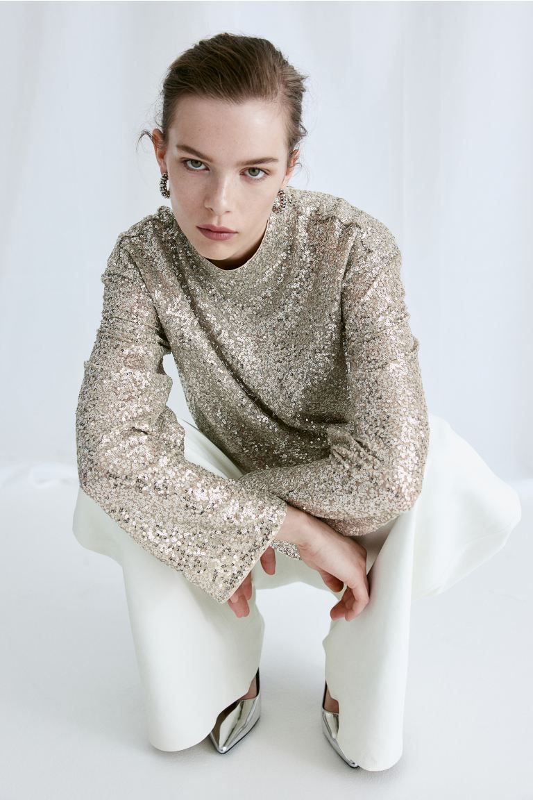 Sequined blouse - Light beige/Sequins - Ladies | H&M GB | H&M (UK, MY, IN, SG, PH, TW, HK)