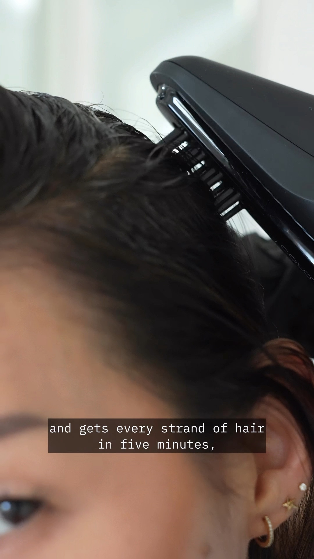 #ad Coloring hair at home can be cumbersome and messy but now I use @lorealparis Colorsonic hair color device from @target to make dyeing faster and easier. The color can be used up to 3 applications depending on if you do roots or your whole hair.

The #Colorsonic device mixes the colors and parts your hair while it dyes. It covers 20,000 strands of hair per minute so you can apply in just 5 minutes. There are 20 shades (I’m using color 3) free of ammonia, silicones, parabens, SLS, SLES, and phthalates. My hair looks and feels amazing.

Head to #Target or online to pick this up using the link below!#targetpartner #targetstyle 

#LTKOver40 #LTKVideo #LTKBeauty