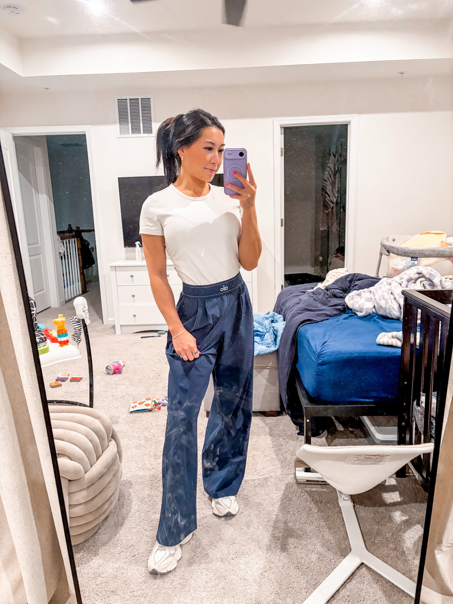 Lululemon top- size 4-6
Alo yoga suit up trousers- size XXS
NEW BALANCE 9060- size 5.5 size down half

#LTKdayinmylife #LTKootd #LTKmomlife