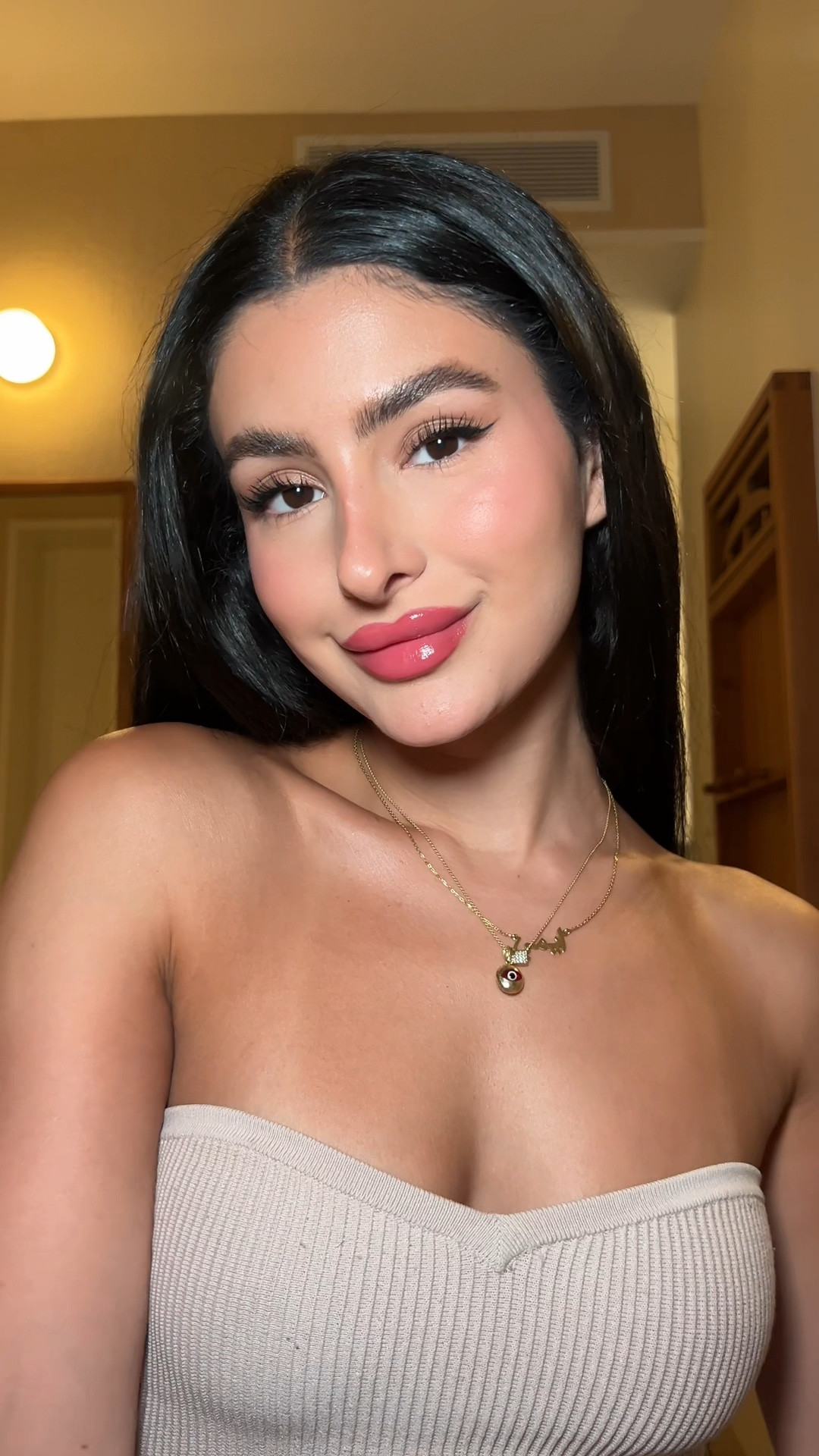 NYFW night glam 
Lip liner shade Supersize me
Lip gloss shade 05 rose pink

#LTKstyletip #LTKfindsunder100 #LTKbeauty