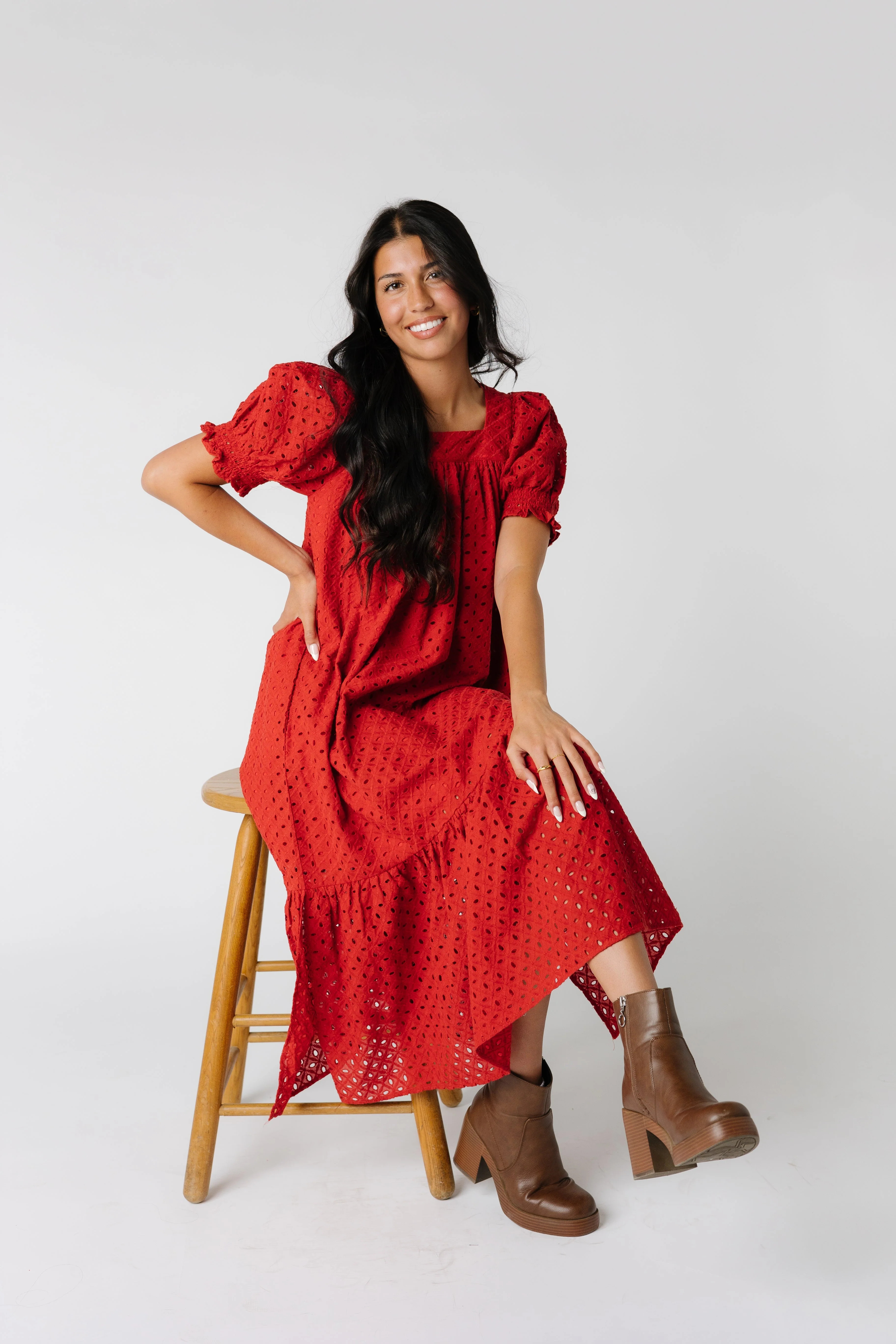 called to surf red dress Women Brass & Roe Brass & Roe Lauren Midi Dress White / XL