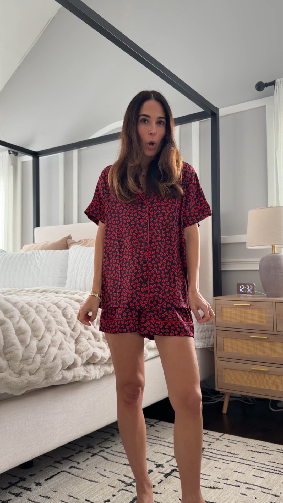 Okay this is your sign to romanticize your cozy nights at home  🛌✨
These Victoria’s Secret pajamas are SO soft and comfy, and this perfume smells absolutely amazing — warm, feminine, and perfect for everyday.
And right now you can get 20% off + free shipping with a $35 minimum using code LTK20 🙌
I linked my exact pajamas and perfume for you 🤍
@victoriassecret #VSPartner


#LTKSeasonal #LTKmomlife #LTKOver40