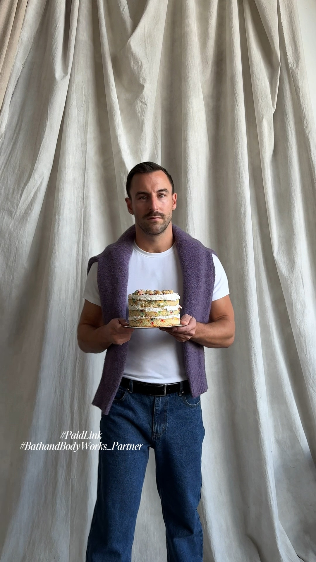 #paidlink #bathandbodyworks_partner Is this not the coolest collaboration to ever exist? @bathandbodyworks and @milkbarstore have teamed up to give you the best smelling products, you’ll truly just be sniffing yourself all throughout the day. You’re truly in for a treat! 

#LTKHoliday #LTKBeauty #LTKMens