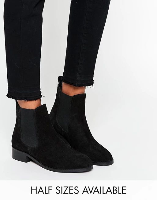 ASOS – ATTRIBUTE – Chelsea-Ankle-Boot aus Wildleder | Asos DE