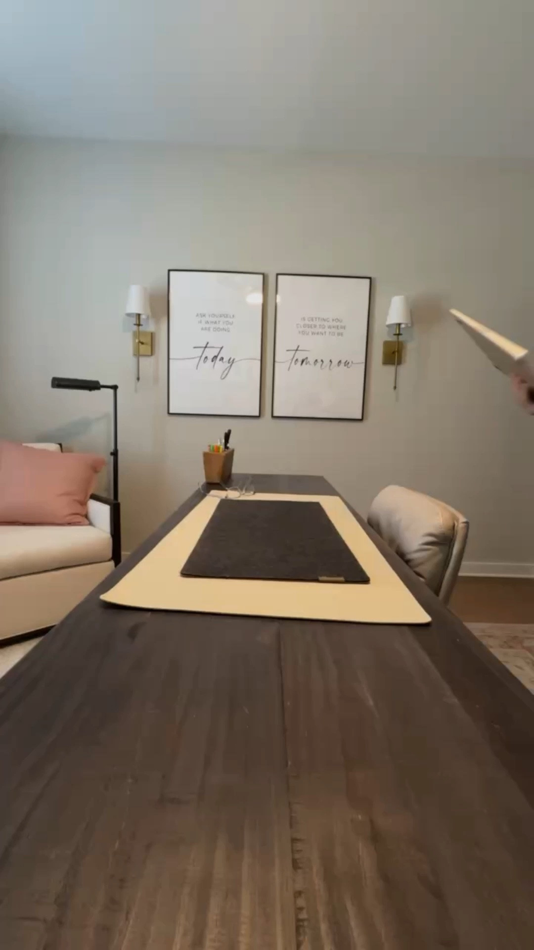 Work from home essentials 💻

These are the things that make my workdays feel smoother, more organized, and way more comfortable. Simple pieces that help create a setup you ACTUALLY enjoy working in. Linking my favorites below.

#workfromhome #homeoffice #desksetup #officeessentials #ltkcreator #ltkit #LTKhome #LTKfoundit