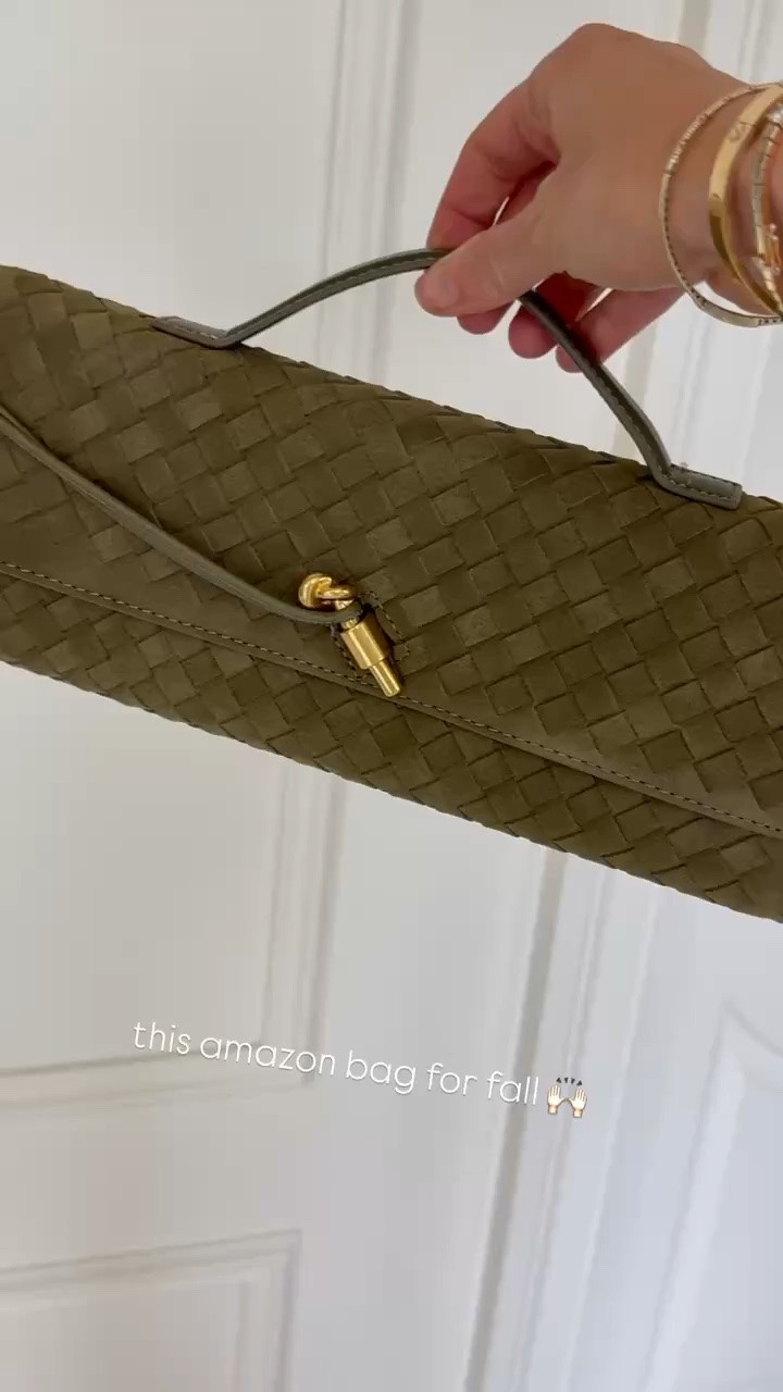 This designer inspired Amazon bag for fall is so good.

#LTKSeasonal #LTKOver40