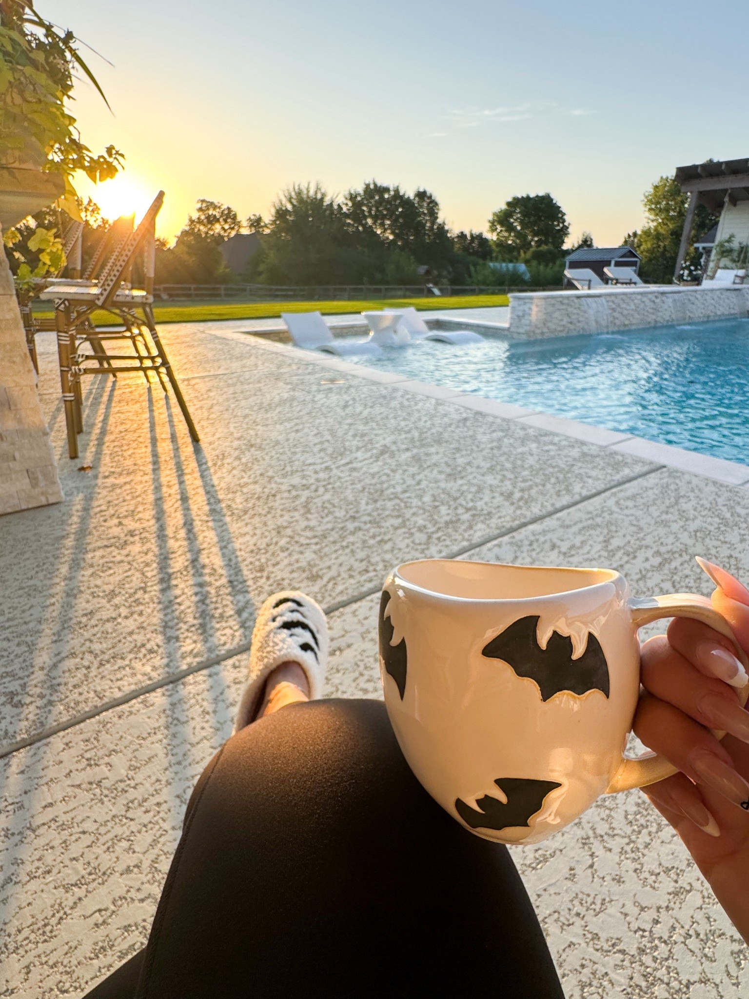 ummm anthro just sent me a notif… 30% off halloween & pumpkin décor 😱 like what?! can’t believe they’re already doing that before october. 

#LTKSeasonal #LTKHalloween #LTKSaleAlert