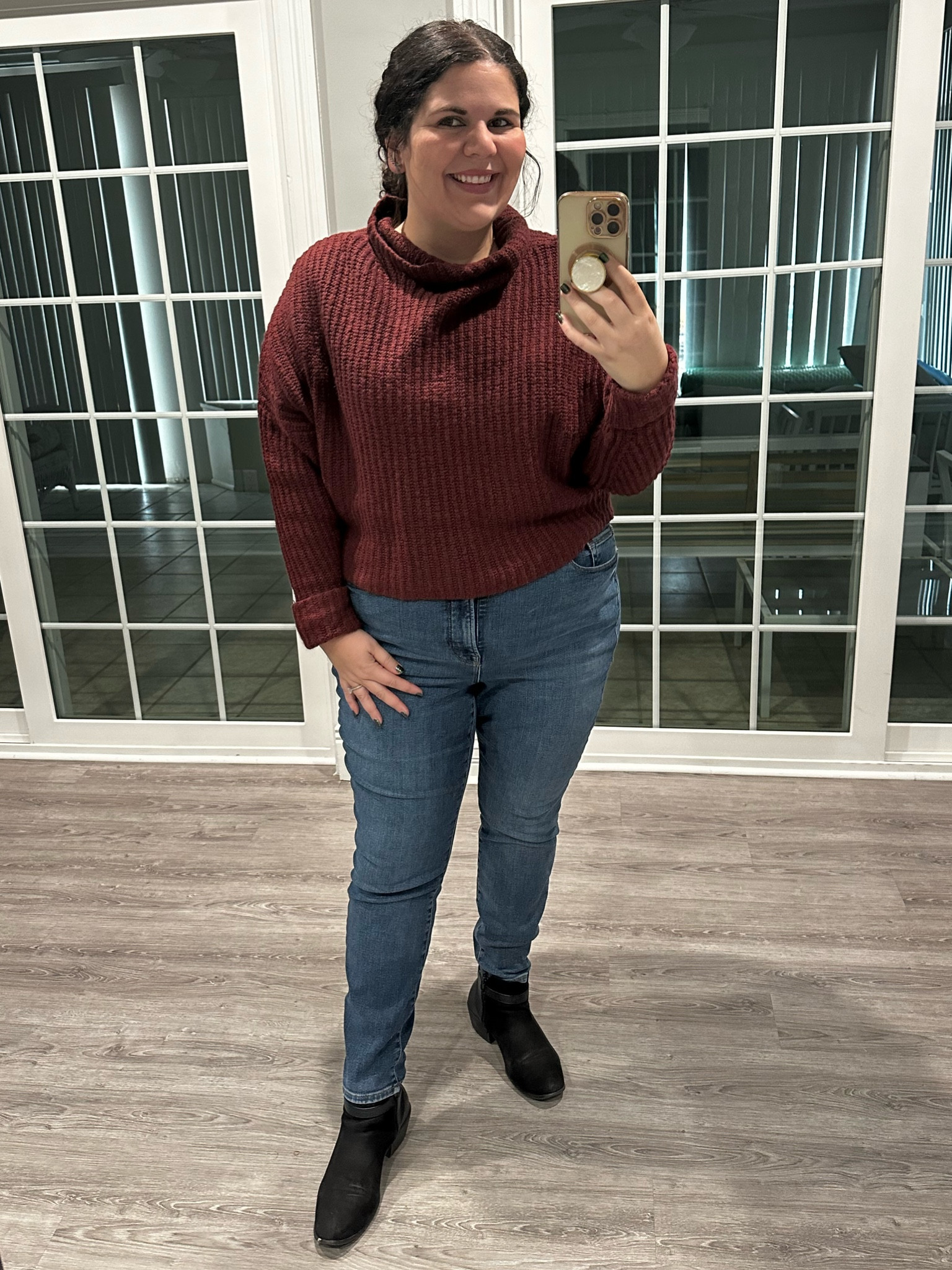 We are heading to Peoria for a special event today and the weather is gross so I was trying to find a good outfit to wear for the occasion! I went with my jeans and added a cute cropped sweater! It’s no longer available but I linked a similar one! 

#LTKmidsize #LTKstyletip #LTKSeasonal