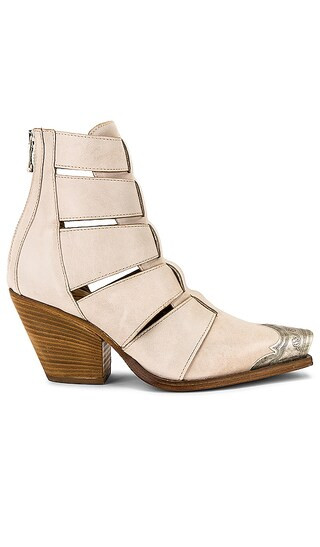 Brayden Fisherman Boot in Ecru | Revolve Clothing (Global)