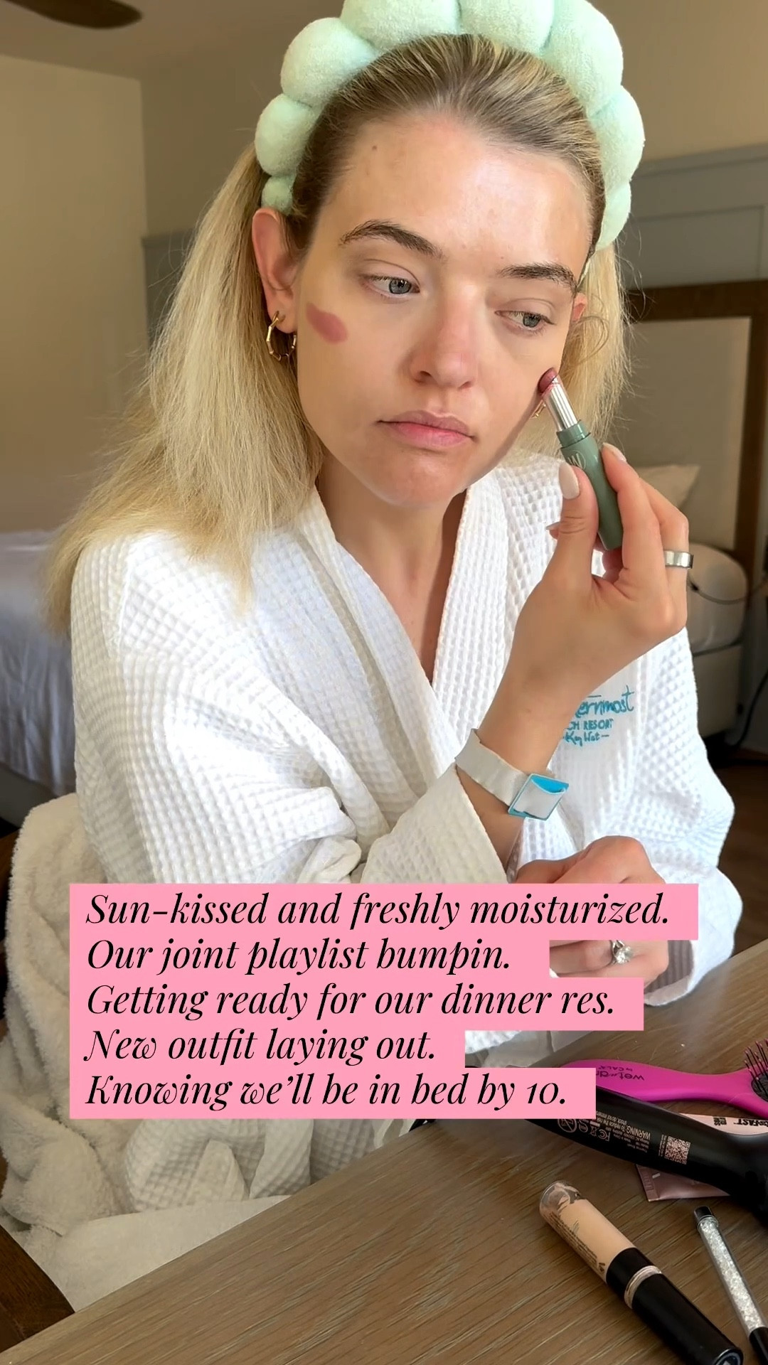 Nothing beats getting ready for dinner after a day on the beach. Everything linked 🎀

#LTKgrwm #LTKmorningroutine #LTKTravel
