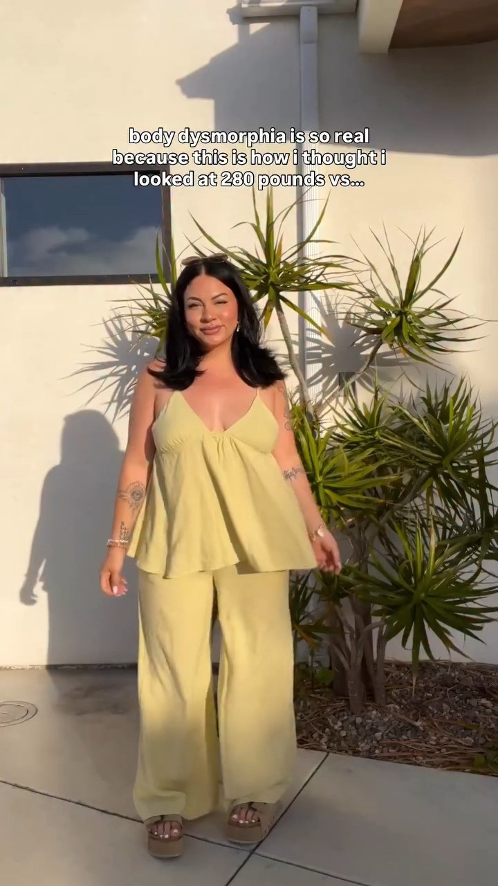 FP sets are truly everything!

fp sets, fp, free people, body positivity, midsize fashion, summer sets, summer vacay outfits, tori block 

 #LTKgrwm #LTKootd #LTKMidsize