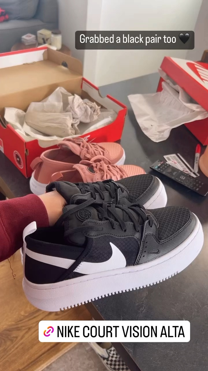 My newest obsession ❤️🖤

#LTKfit #LTKstyletip #LTKshoecrush