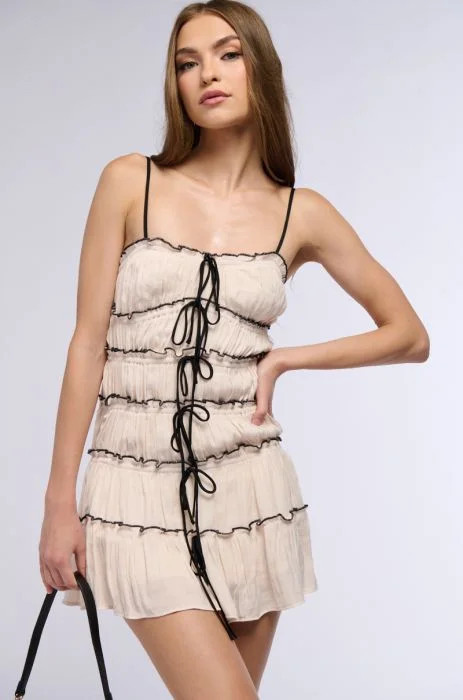 TRENDSETTER RUFFLED MINI DRESS in WHITE | AKIRA