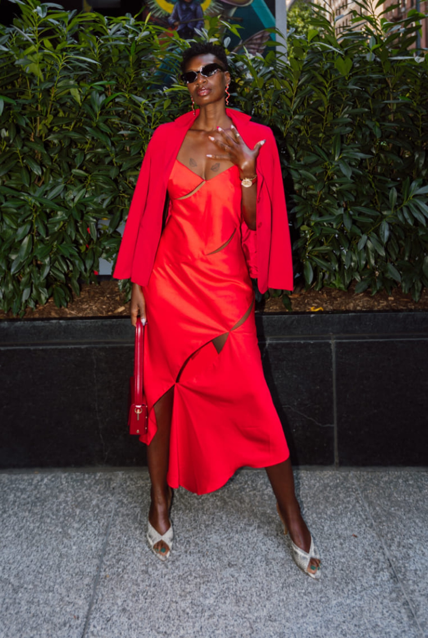 Outfit on point, confidence through the roof ❤️

#LTKNYFW #LTKStyleTip #LTKOver40