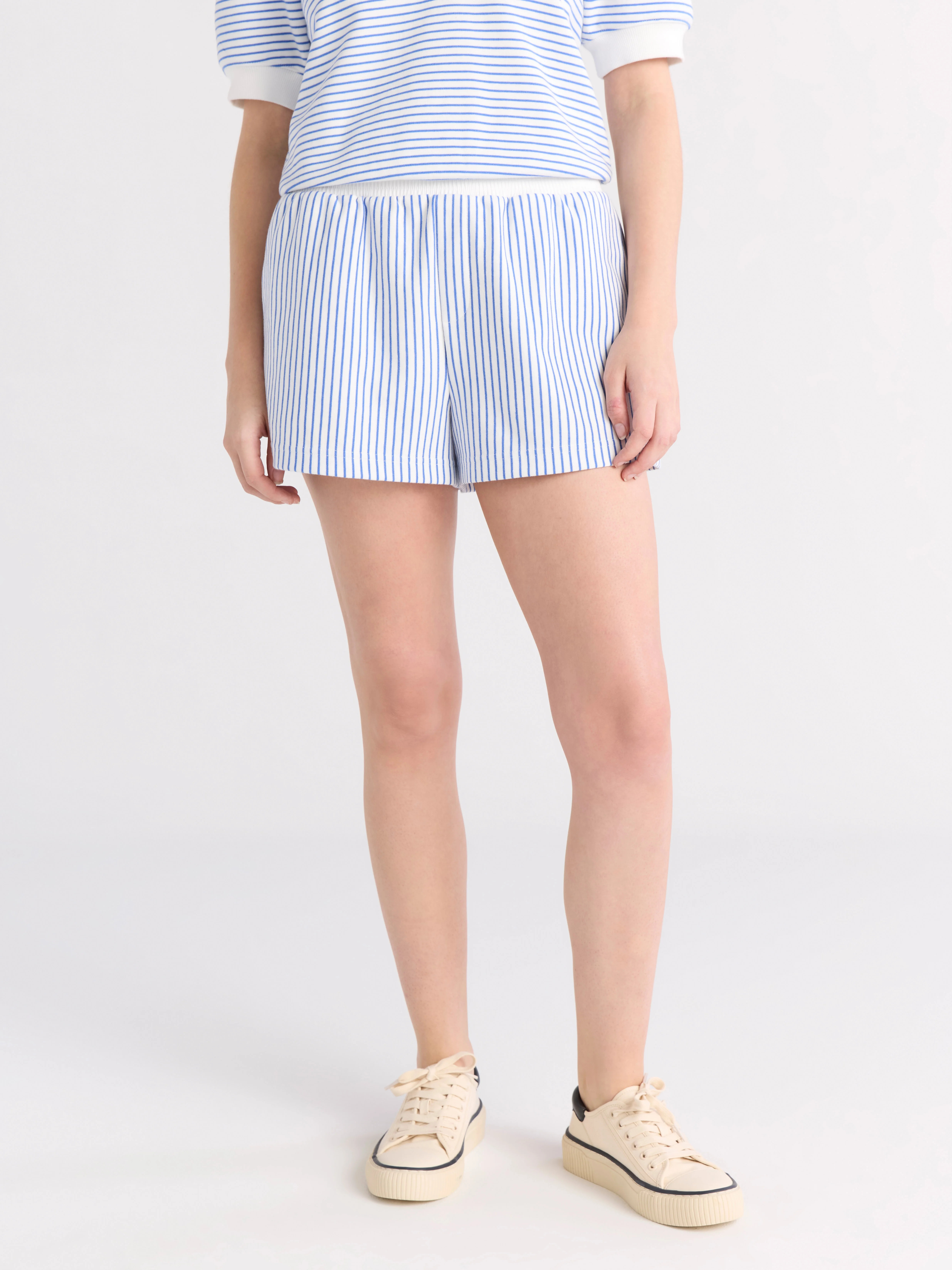 Free Assembly Women's Mixy Shorts, 2.5" Inseam, Sizes XS-XXL | Walmart (US)