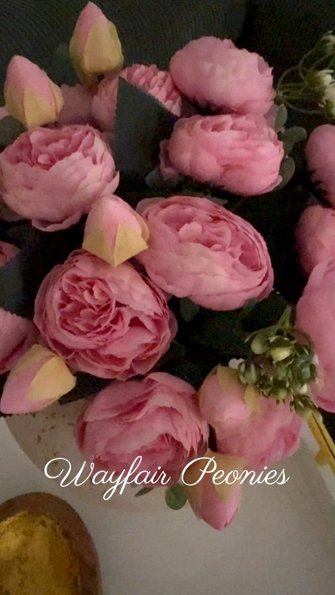 Just added the prettiest touch of spring to my home 🌸 These peonies are from Wayfair and I honestly can’t get over how realistic they look! The soft colors and full blooms instantly brighten up the space and bring that fresh springtime feel indoors—no watering required. Perfect for adding a little beauty that lasts all season 💐

#LTKHome #LTKSeasonal