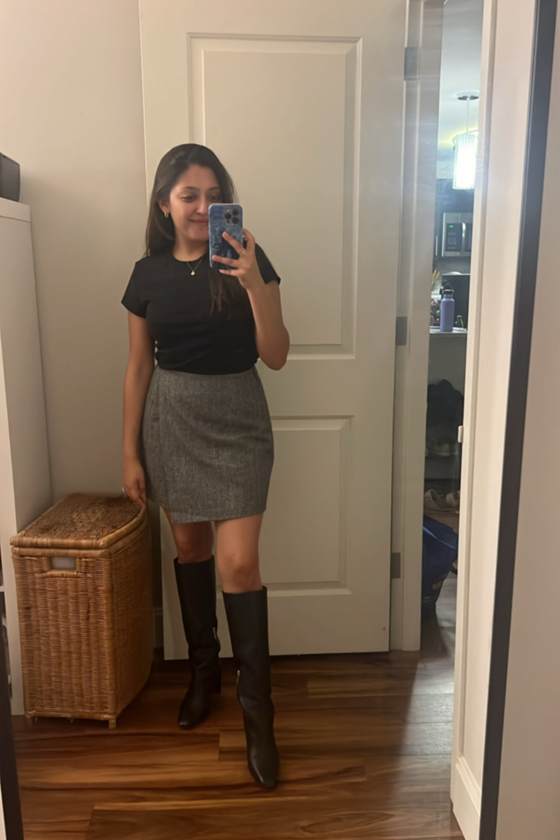 This tweed skort is perfect for winter 🙌🏽 #ltkuniqlo 

#LTKFindsUnder50 #LTKWatchNow #LTKHoliday