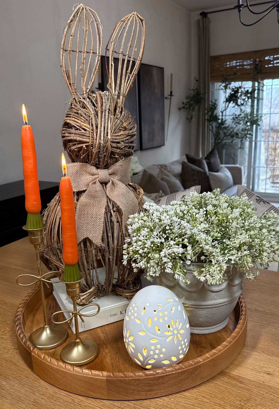 How adorable is this Easter tray set up ?🌸🐇🥺

#LTKSeasonal #LTKHome