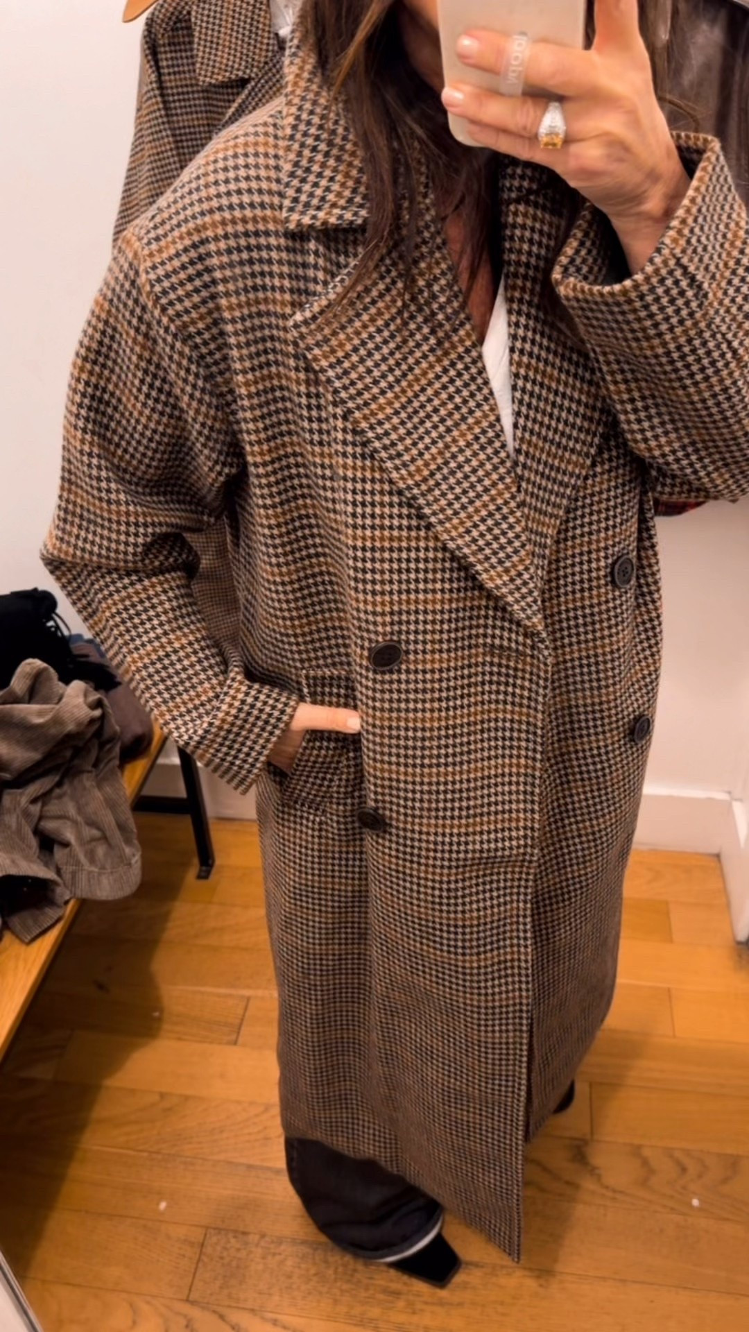 Really great plaid coat oversized, around $100 now on sale 

#LTKFindsUnder100 #LTKStyleTip #LTKGiftGuide