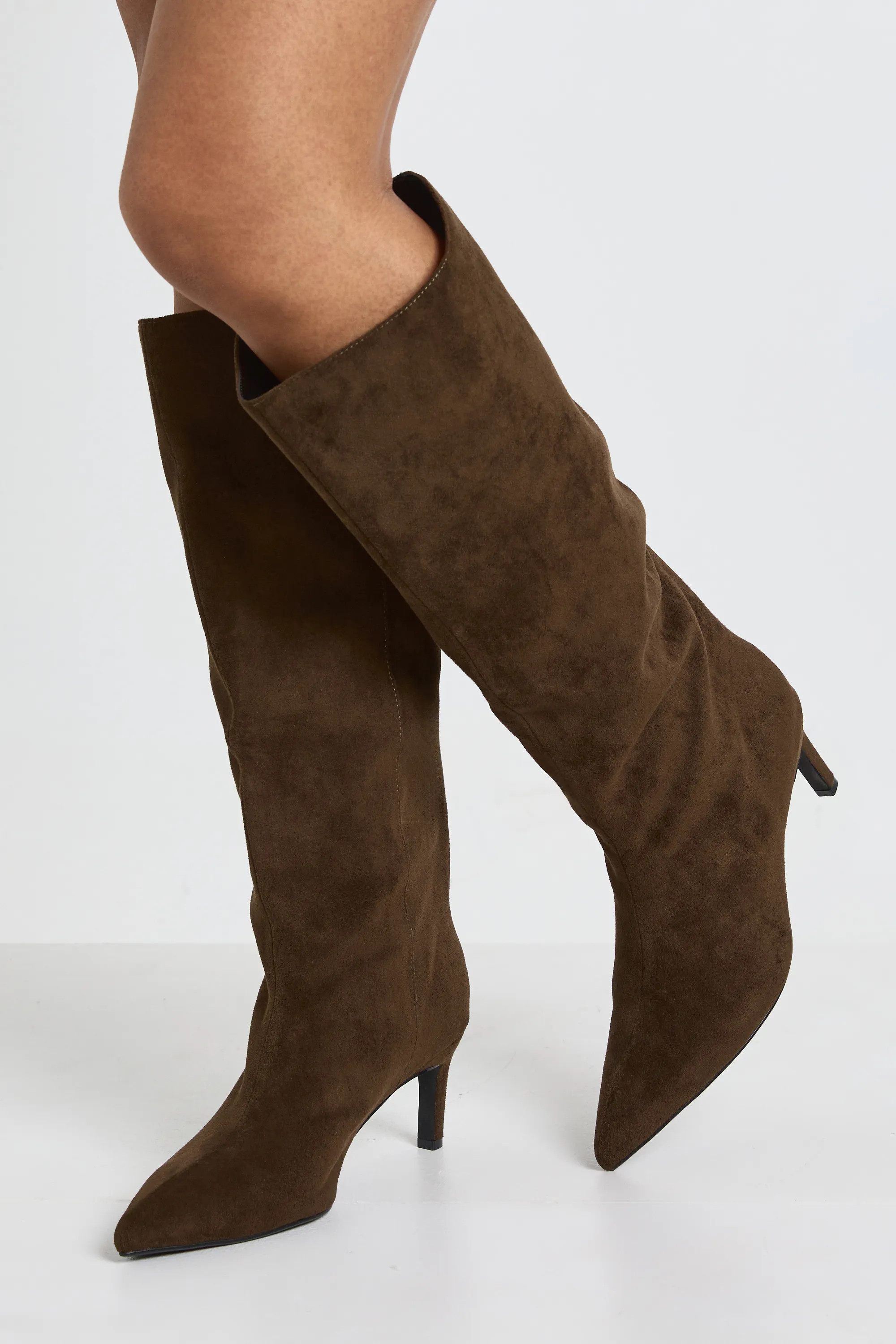 boohoo Women's Wide Fit Knee High Column Stiletto Mid Boots in Olive | Size: 3 | Boohoo.com (UK & IE)