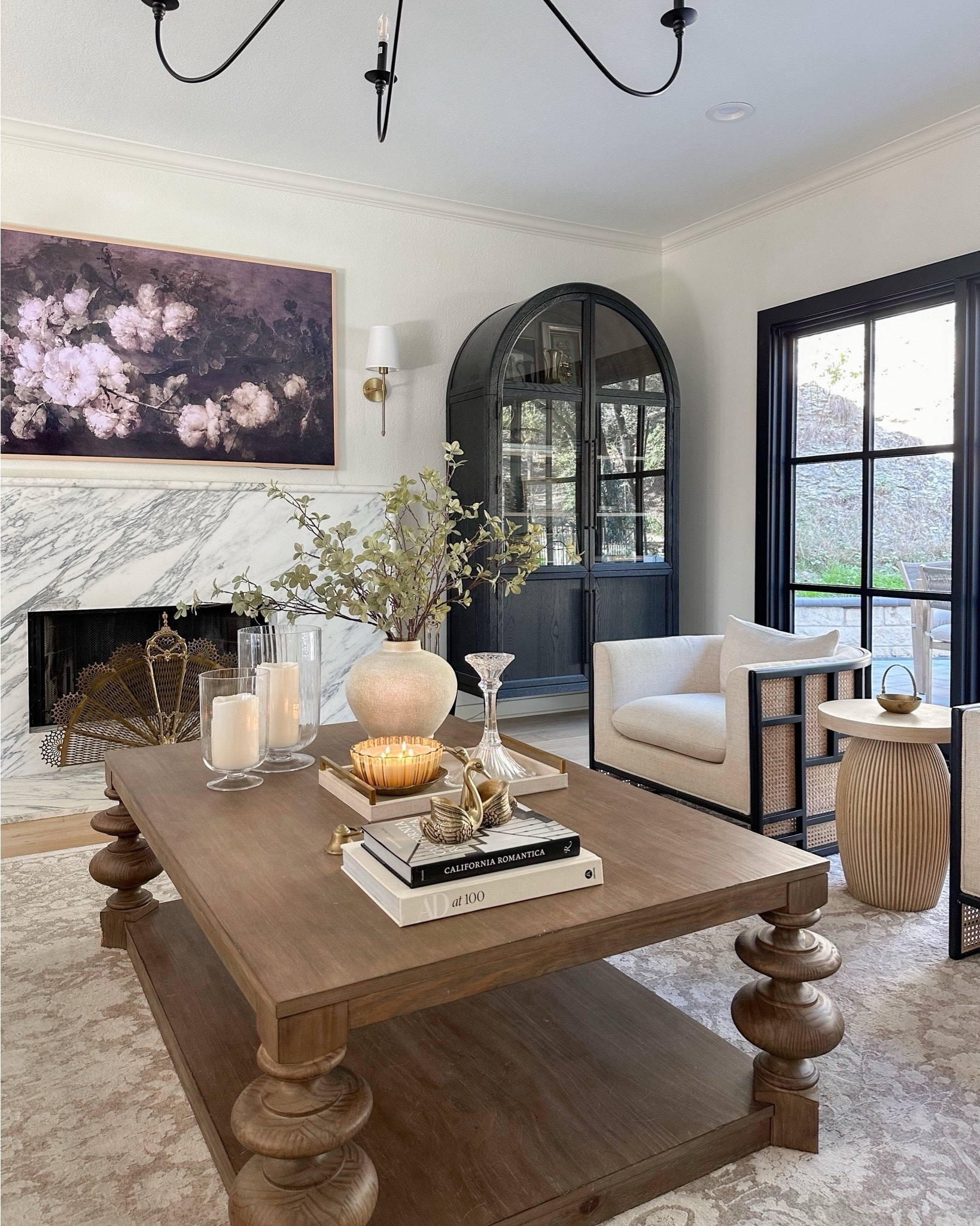 Living Room Styling 

Home  home decor  home finds  neutral home  modern home  organic home decor  coffee table styling  arched bookcase  Frame TV  couch  accent chairs  TheSmittenCollective

#LTKHome #LTKStyleTip