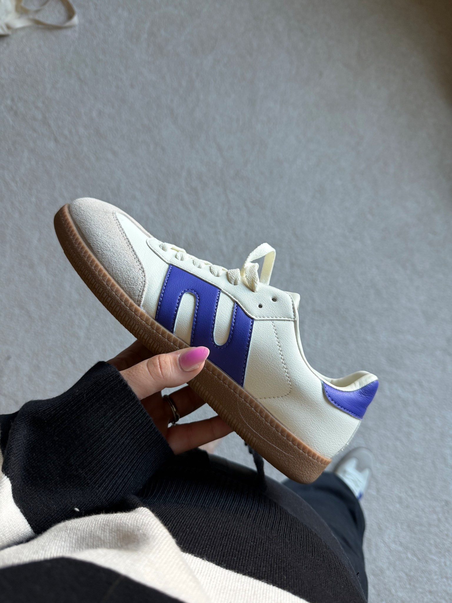 Adidas look a like sneakers from Amazon in case your size is constantly sold out on the adidas site (like mine 🤪). Fit tts 

#LTKFindsUnder50 #LTKShoeCrush #LTKStyleTip