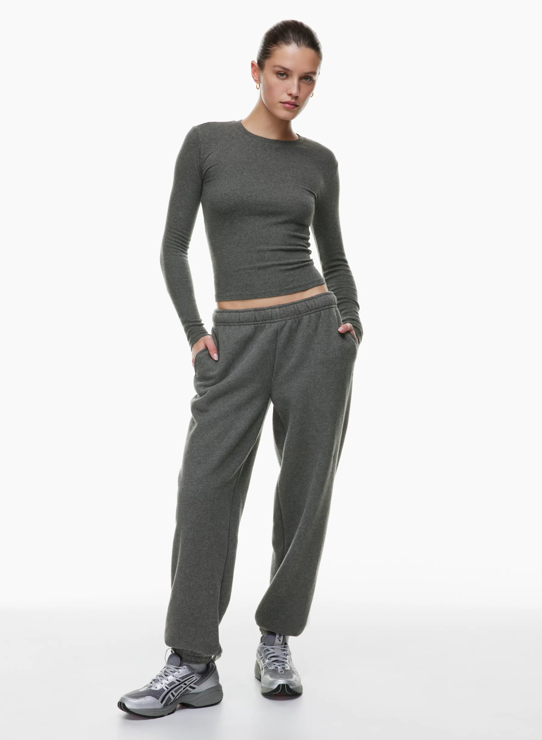 COZY FLEECE MEGA LO-RISE SWEATPANT | Aritzia